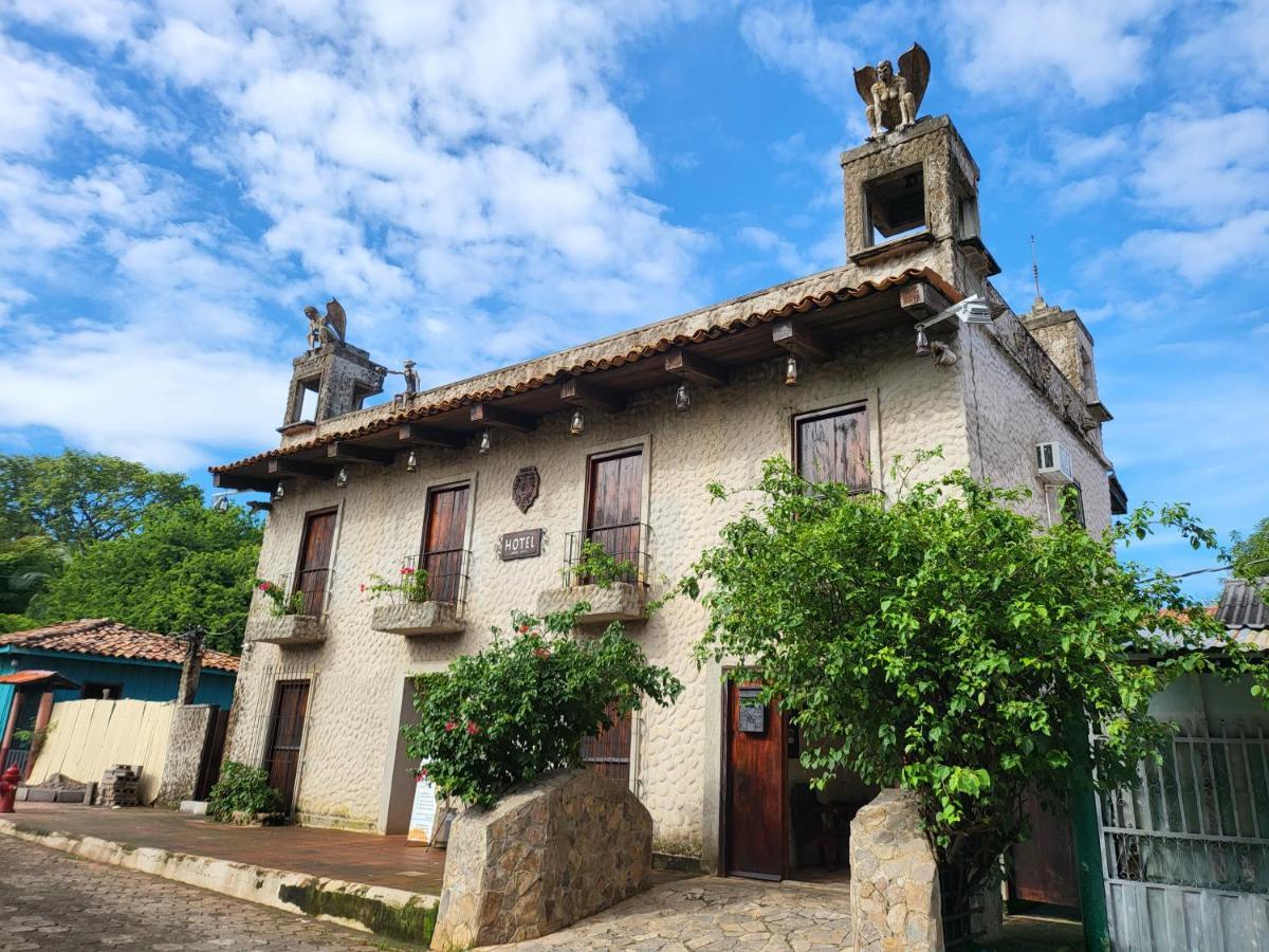 Hostal Casa De Las Gargolas Amapala Zewnętrze zdjęcie
